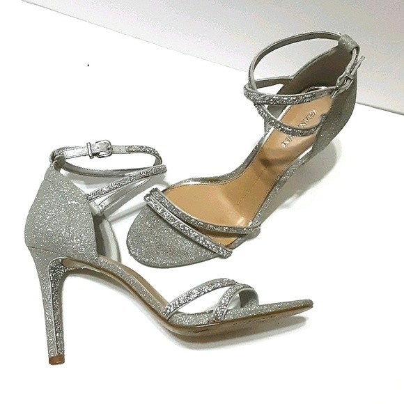 Gianni Bini Maycie Rhinestone Cross-Strap Sandals US 10 - Picture 4 of 9